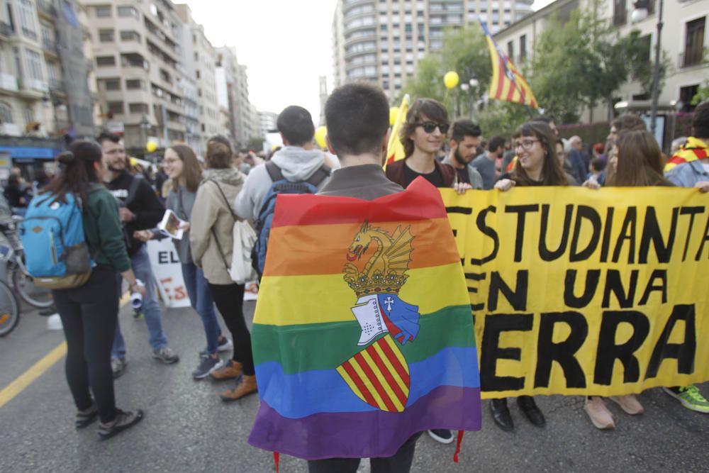 Manifestación del 25 d'Abril en València