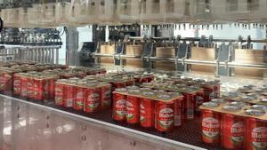 San Miguel destina nou milions a eliminar plàstic dels seus envasos