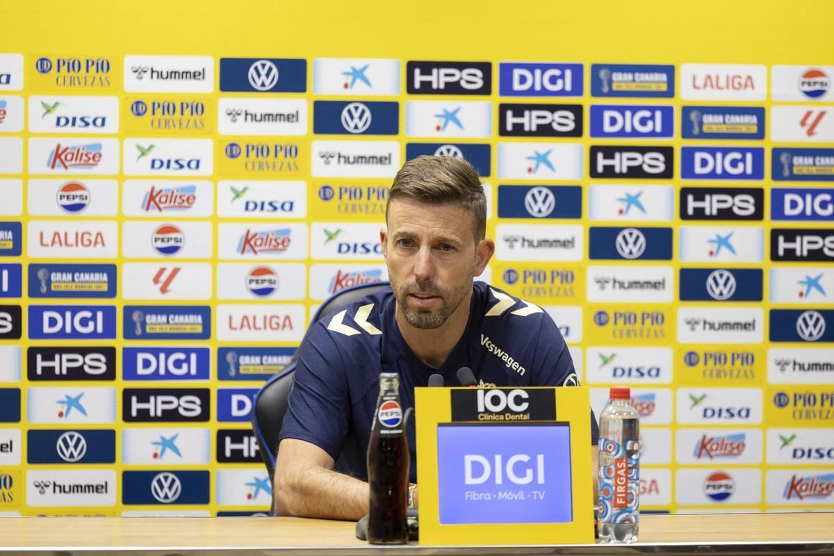 Luis García, en la sala de prensa de Barranco Seco.