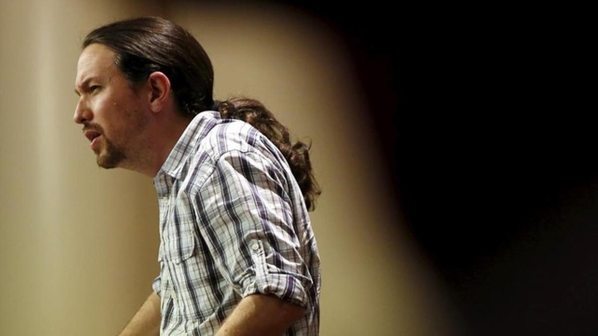 Pablo Iglesias comparece en rueda de prensa en el Congreso.