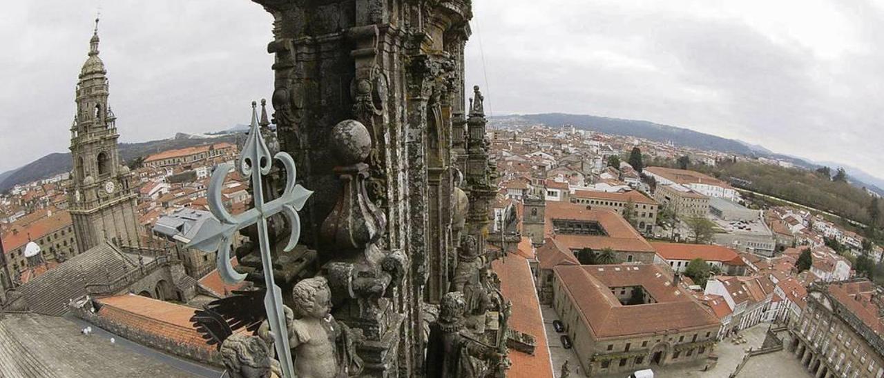Santiago de Compostela: unha cidade eterna no corazón do país galego, a terra prometida do camiño das estrelas.  // Xoán álvarez