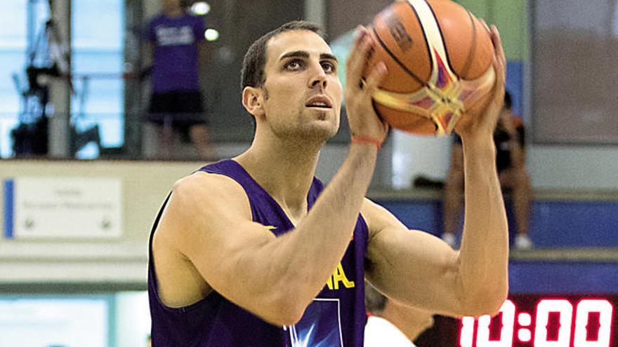 El granadino Pablo Aguilar en una sesión con la selección española.