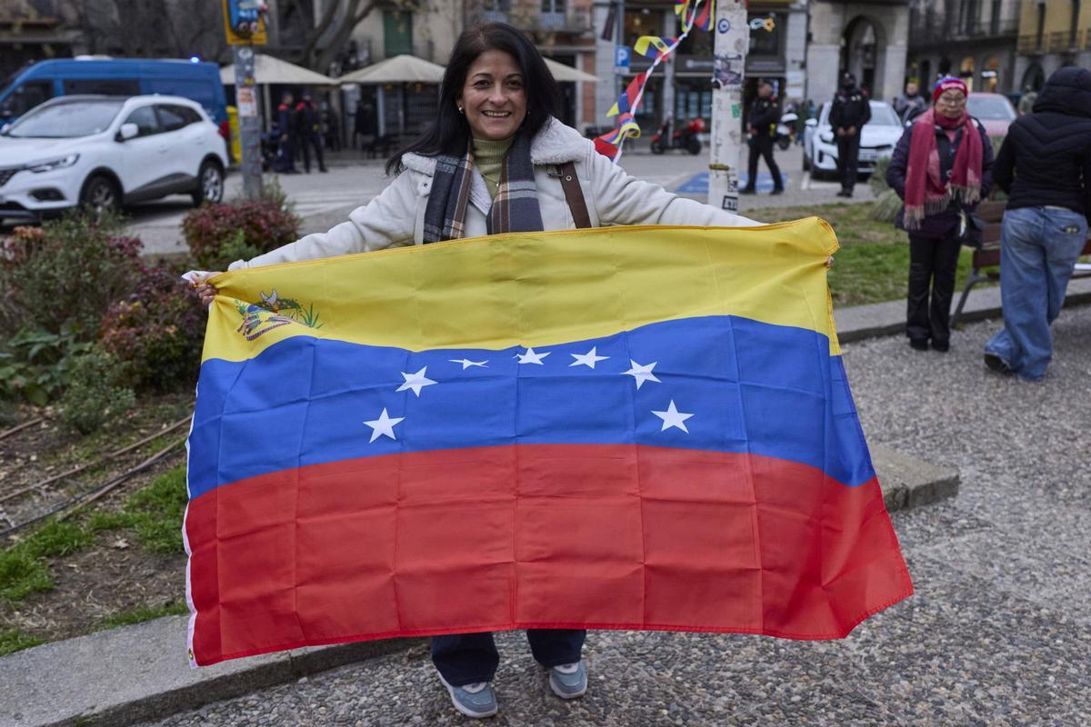 La concentració de veneçolans a Girona en imatges