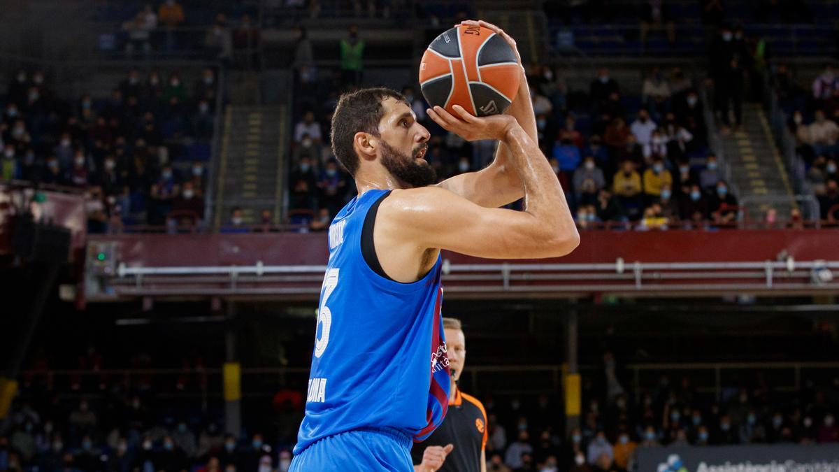 Nikola Mirotic no falló ni un solo lanzamiento de tiro libre, convirtiendo los 13