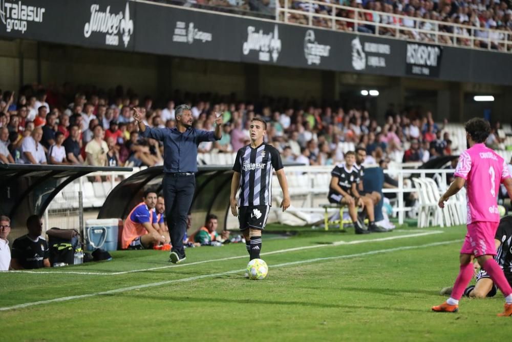 El FC Cartagena da por bueno el empate