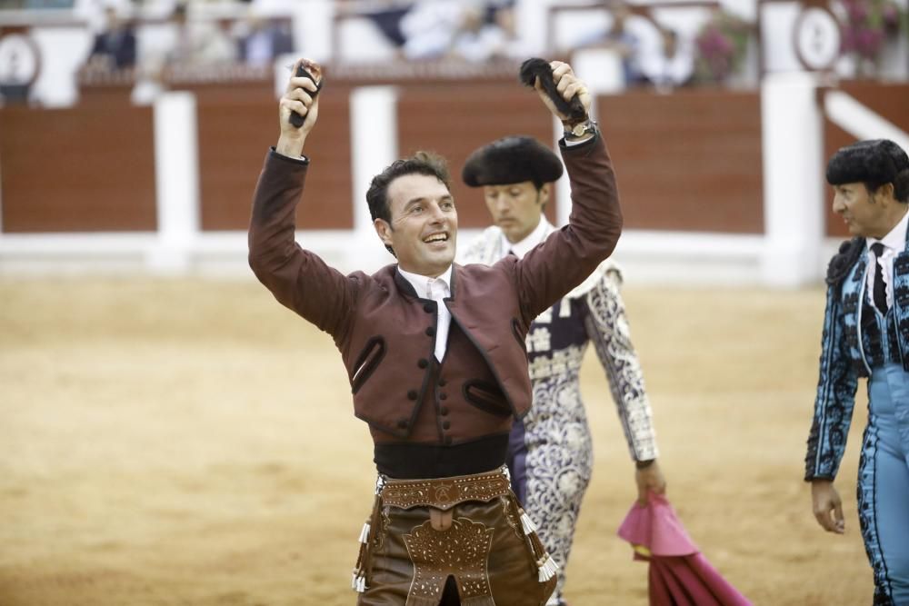 Corrida de rejones en la Feria Taurina de Begoña de 2018.