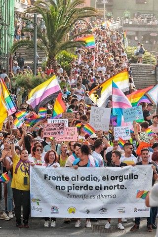 Manifestación insular del Orgullo LGTBI en Puerto de la Cruz