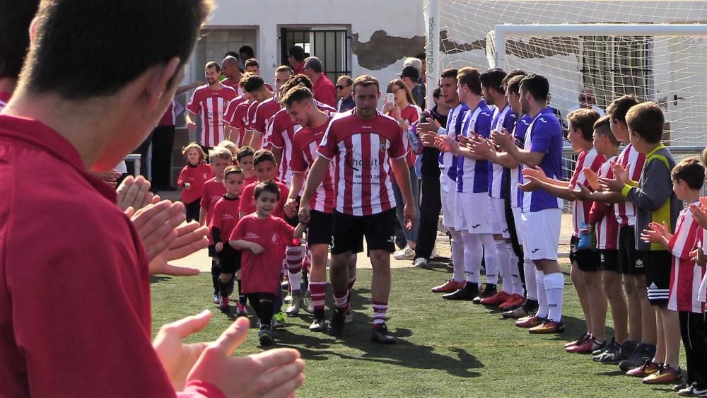 El Montesinos celebra el ascenso por todo lo alto