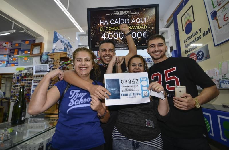 22/12/2018 SARDINA DE GÁLDAR. Lotería de Navidad, boleto premiado con el Gordo de Navidad. FOTO: J. PÉREZ CURBELO  | 22/12/2018 | Fotógrafo: José Pérez Curbelo