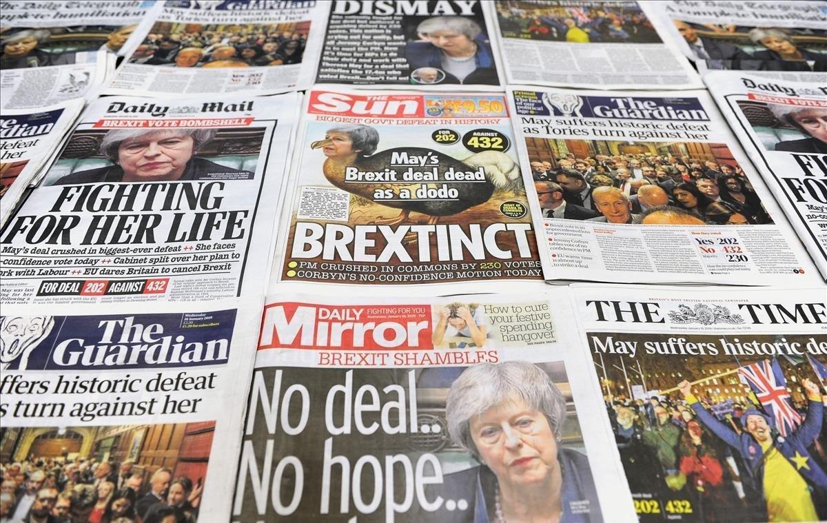 Las portadas informan sobre el rechazo del Parlamento británico al acuerdo propuesto por la primera ministra, Theresa May.