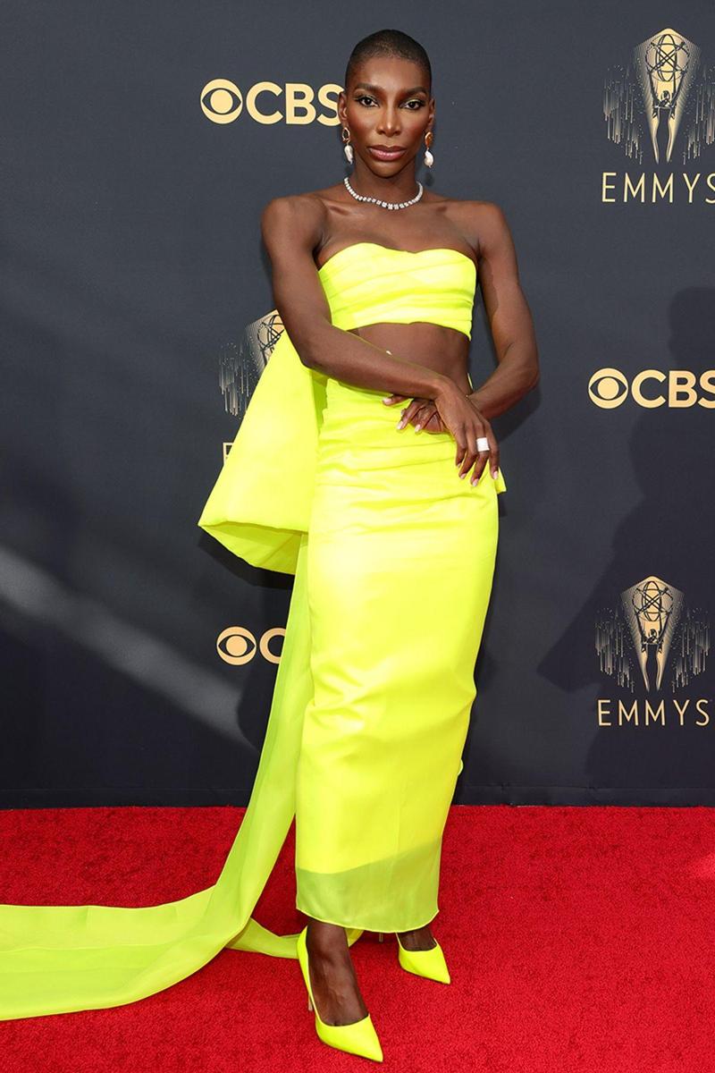 Michaela Coel en los Premios Emmys 2021