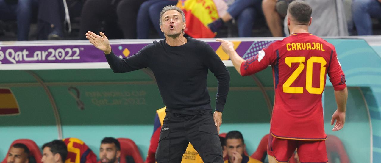 Luis Enrique durante el partido ante Alemania en el Mundial de Qatar 2022