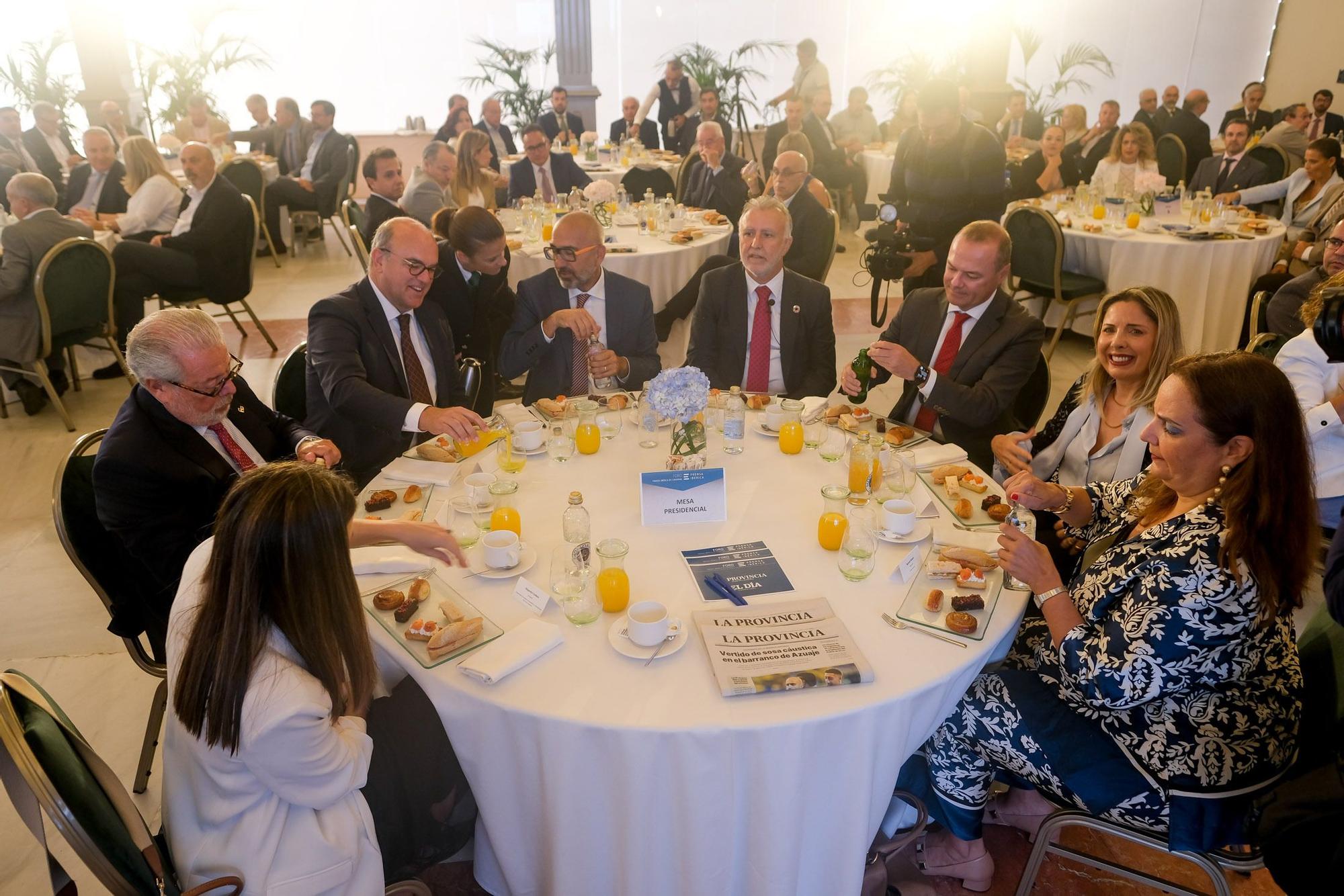 Foro Prensa Ibérica con Ángel Víctor Torres