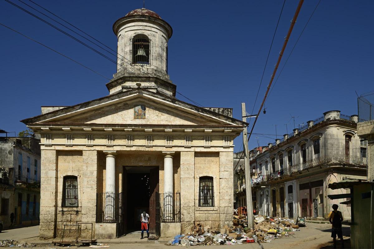 Iglesia San Nicolas ubicada en la calle del mismo nombre.