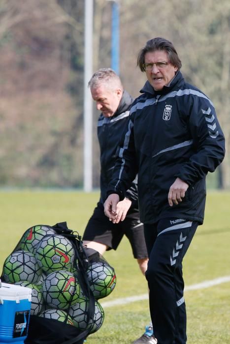 Entrenamiento del Real Oviedo en el Requexón