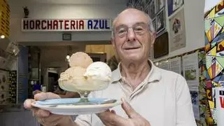 Un libro para no perder la memoria del helado artesano alicantino