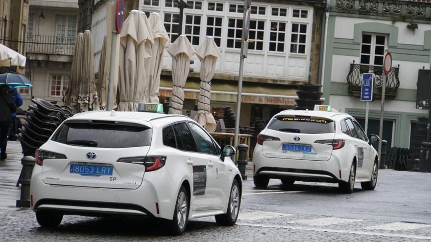 Abre este viernes el plazo de inscripción para la prueba del permiso de conductor de taxi en Santiago