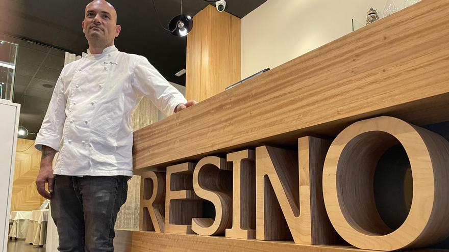 El Ayuntamiento de Benicarló premiará la trayectoria del conocido chef local Raúl Resino.