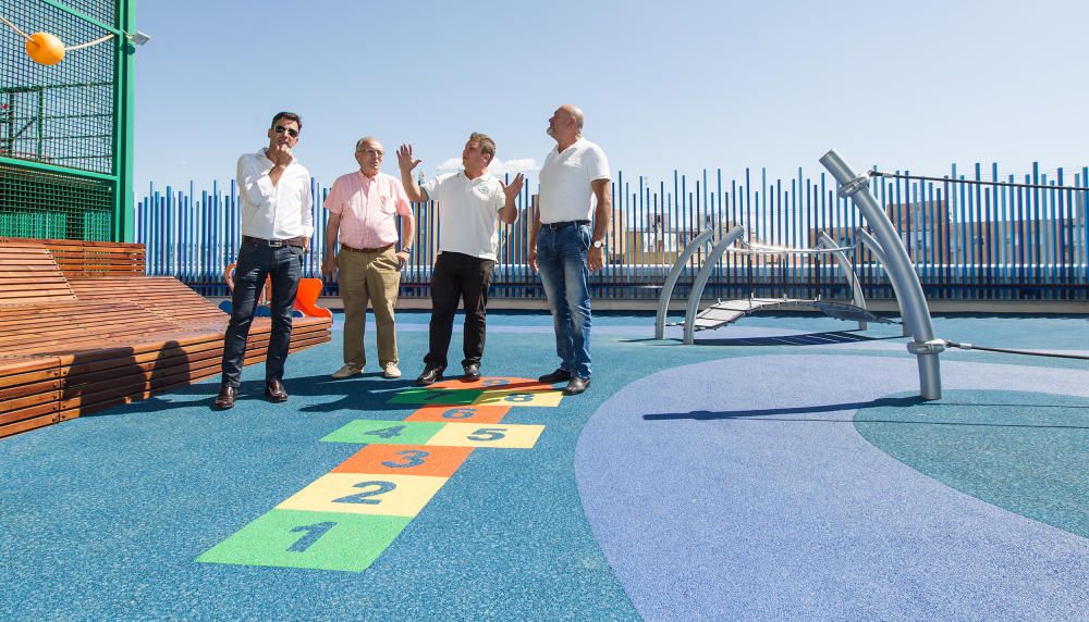 El Hospital General de Alicante crea un parque infantil para los menores ingresados