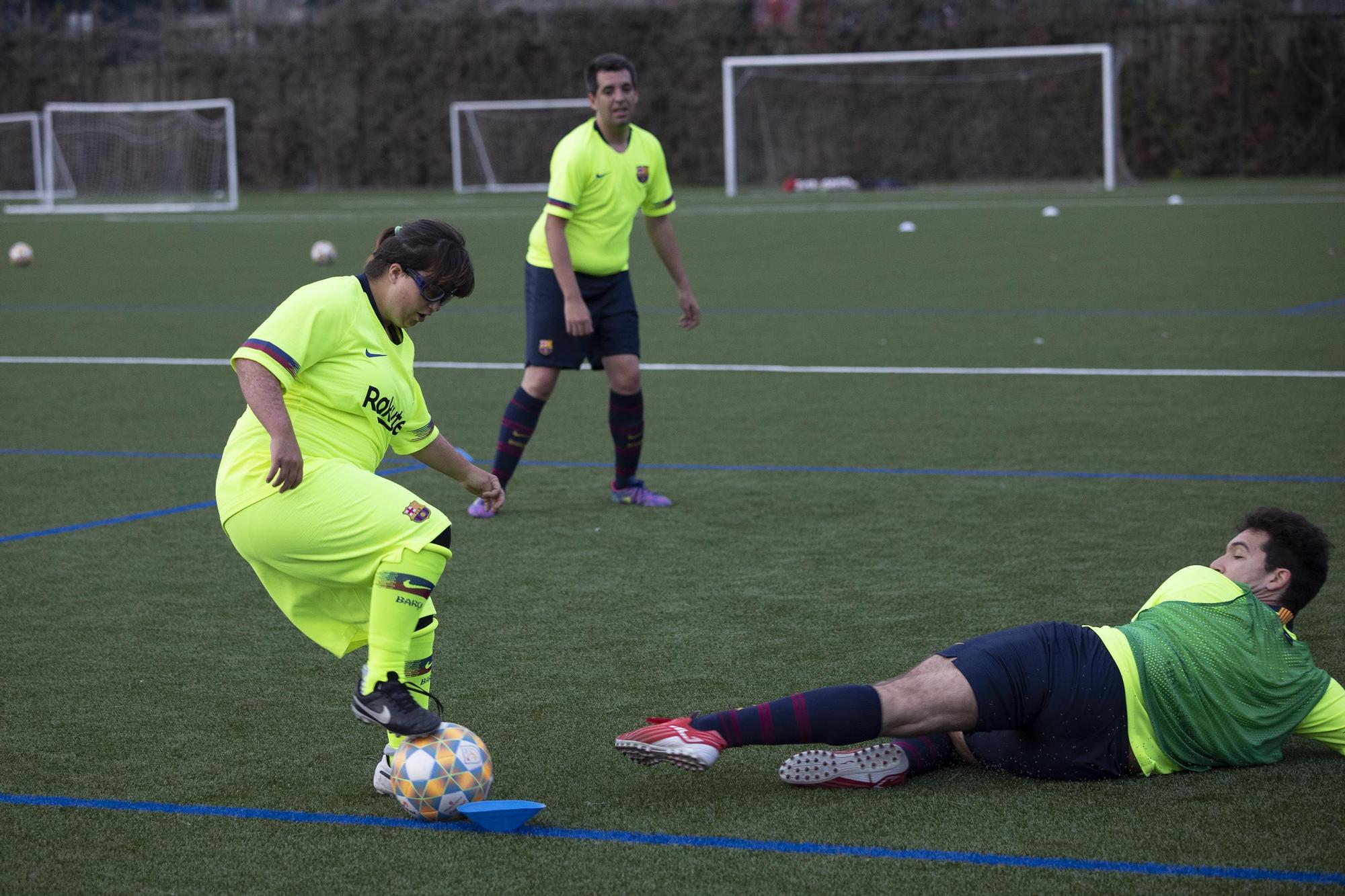 Entreno del Fundació Barça Genuine.