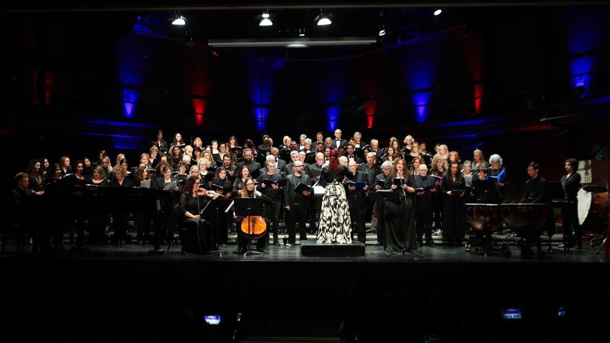Un concierto del Cor Ciutat d'Eivissa en Can Ventosa