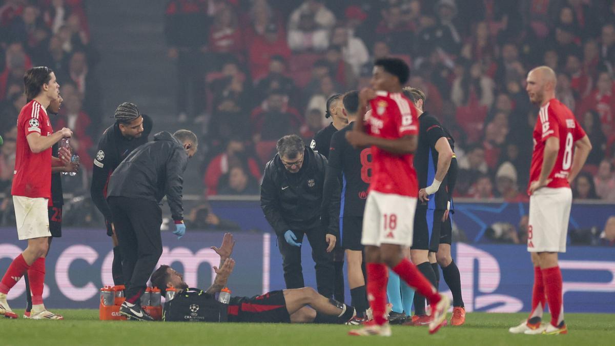 Benfica - FC Barcelona | La entrada a Iñigo Martínez