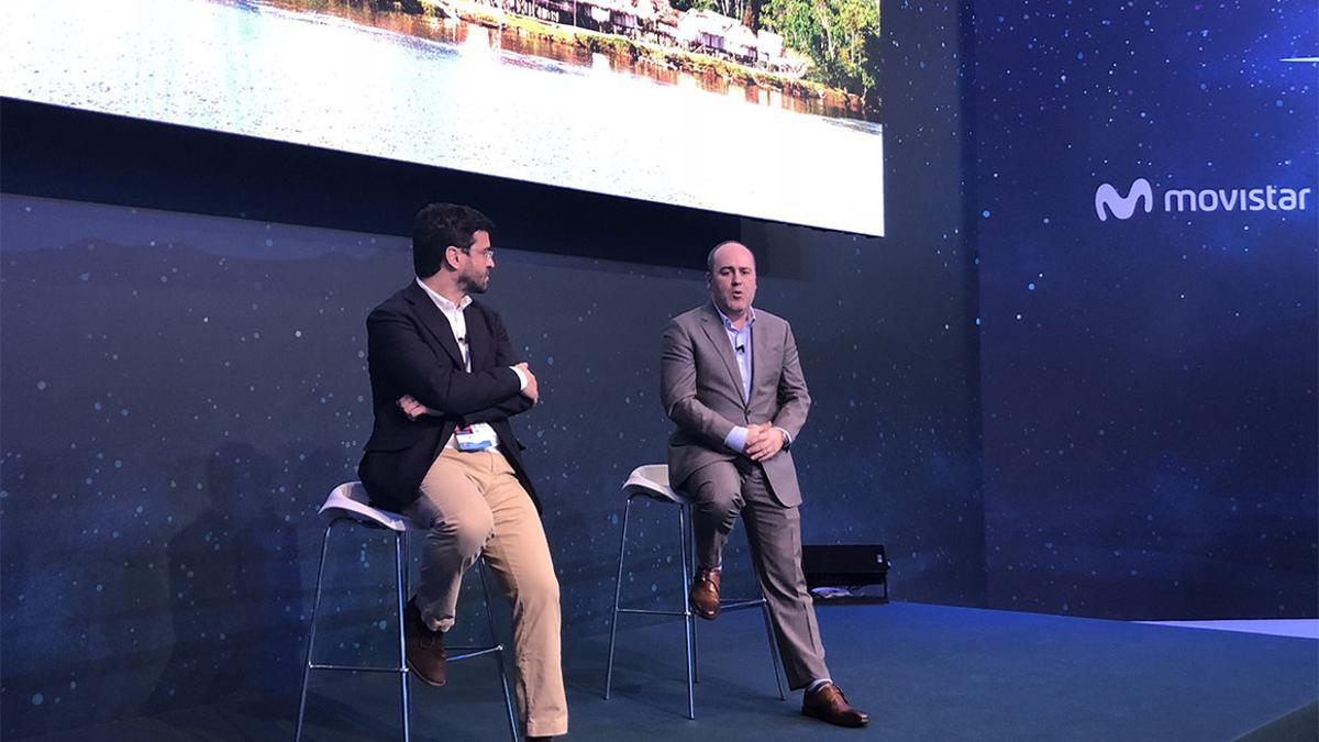 Martín Villa y Patrick López, en la presentación del MWC.