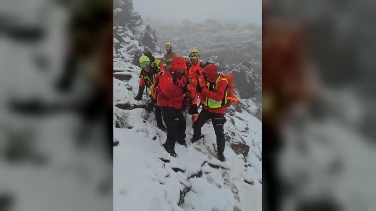 Rescate de tres personas en la montaña en Certascan (Lleida)