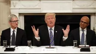 De Zuckerberg a Bezos: Los magnates de Silicon Valley tienden la mano a Trump