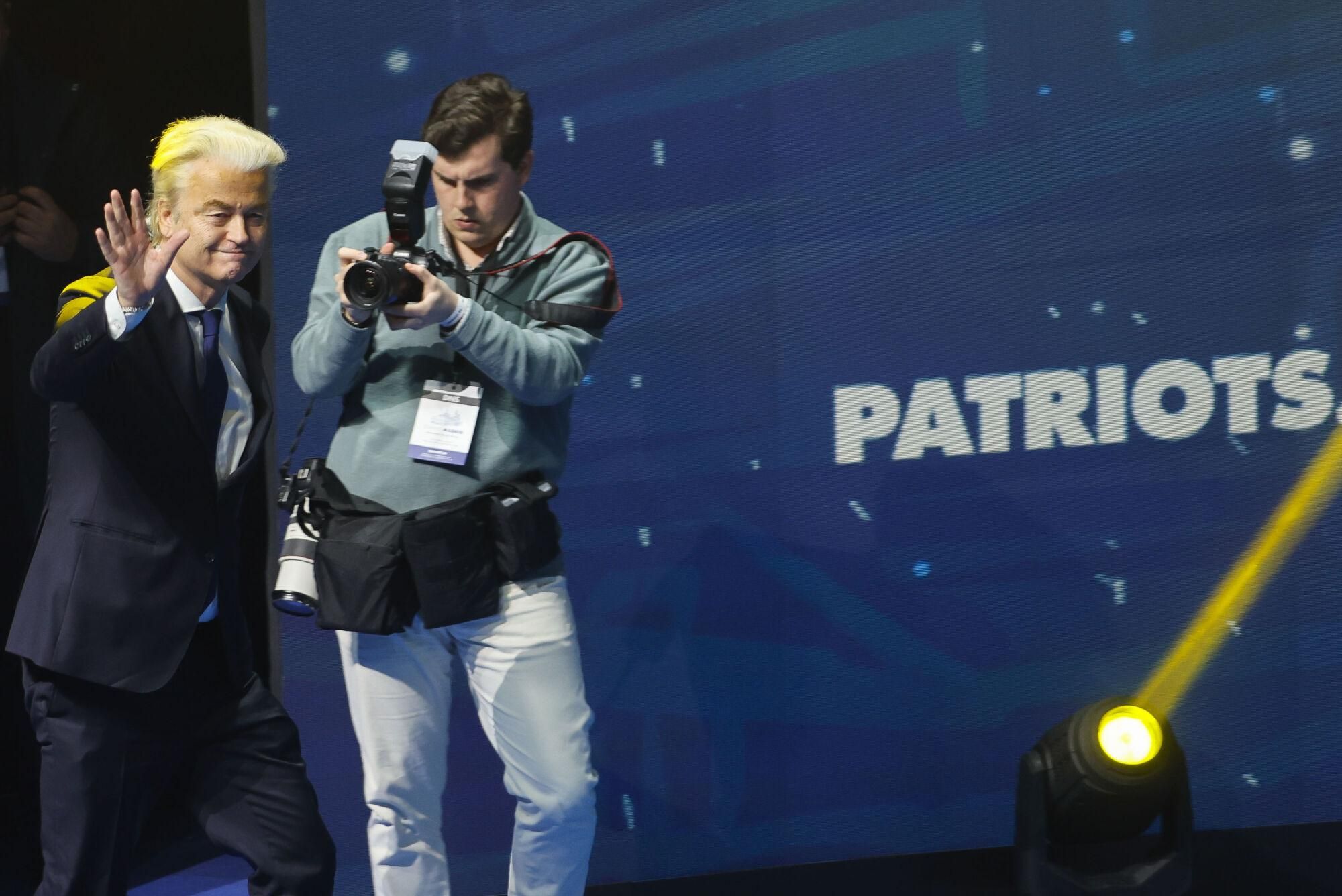 MADRID, 08/02/2025.- El líder de la derecha radical de Países Bajos (PVV), Geert Wilders, participa en la primera cumbre de Patriotas, alianza de la extrema derecha europea, que se celebra este sábado en Madrid. EFE/ Sergio Pérez