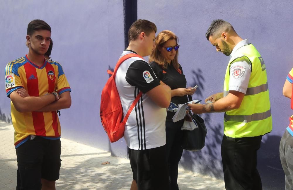 Así vive el Derbi la afición del Valencia CF