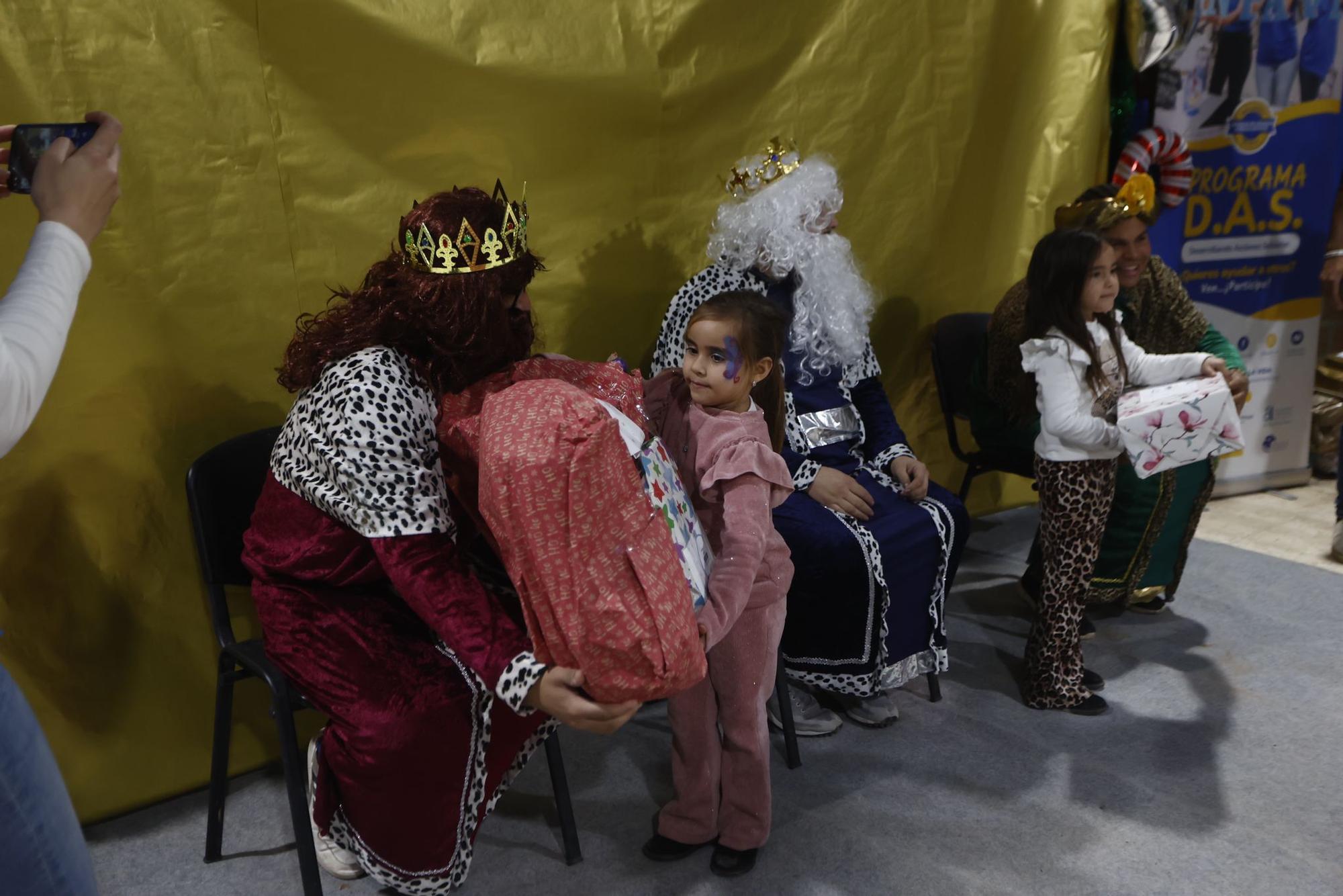 Inpavi regala ilusiones a los menores más vulnerables de la dana.