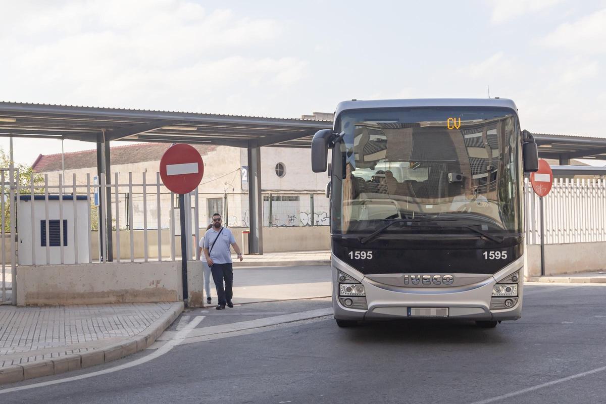 Los tráficos urbanos movilizan al día más de 1.500 viajeros