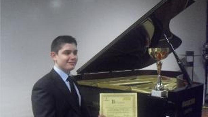 El pianista valencià Borja Asensi guanya el Concurs Internacional Mozart