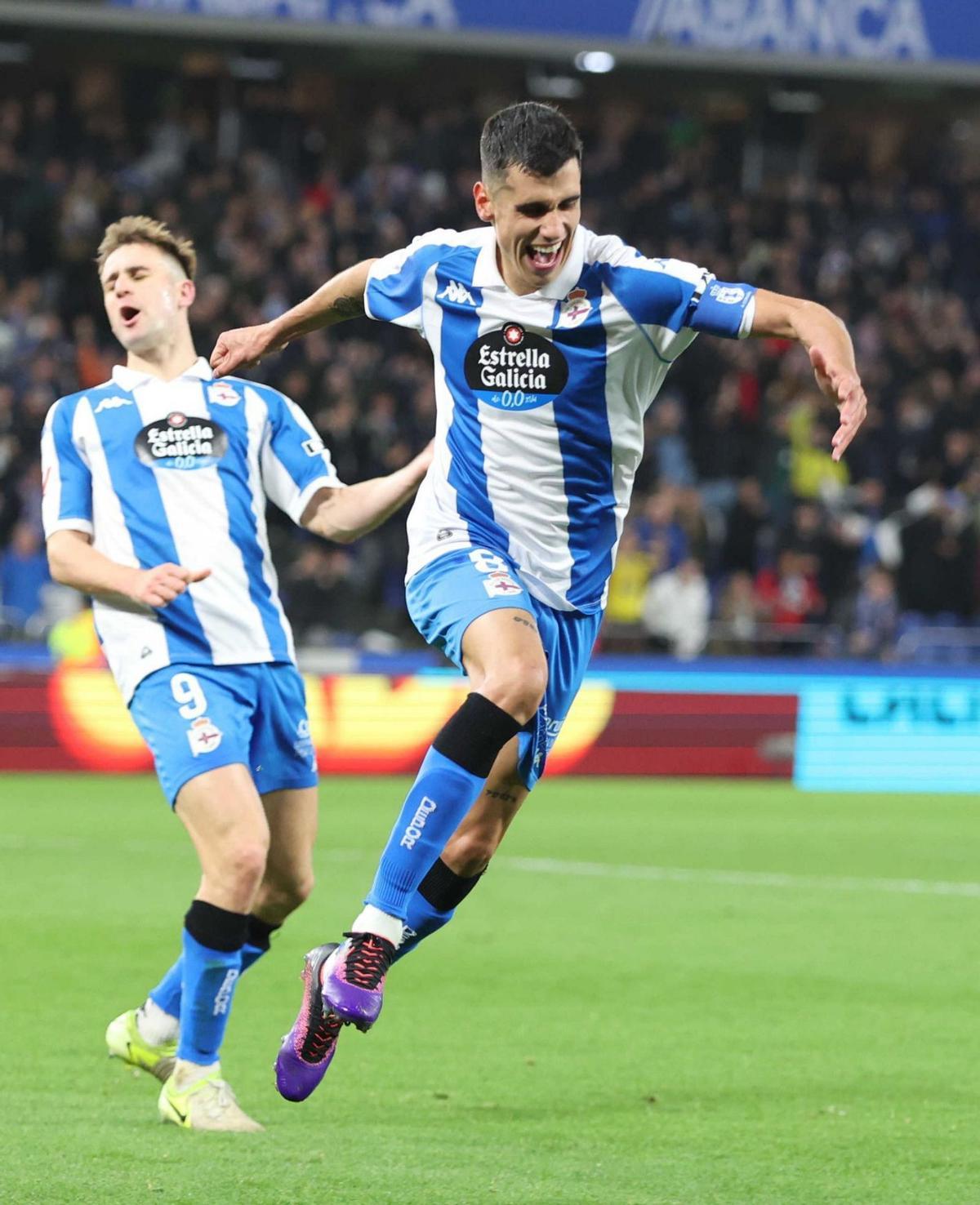 Diego Villares, en un encuentro de esta temporada con el Deportivo de La Coruña.