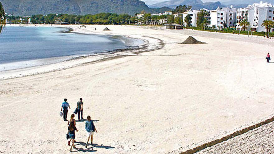 Vista de la primera línea del Port d´Alcúdia.