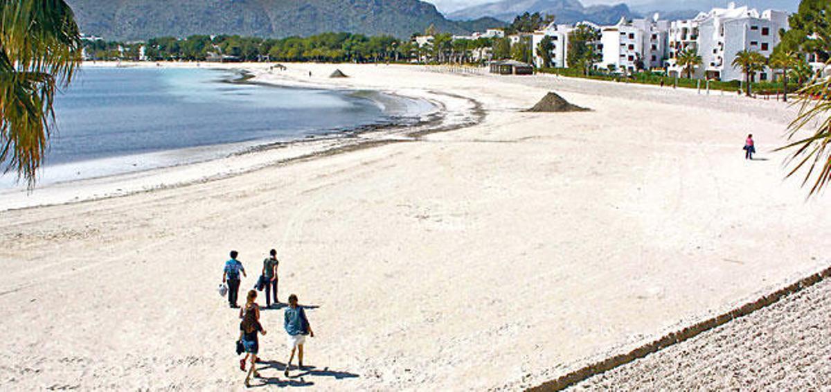 Vista de la primera línea del Port d´Alcúdia.