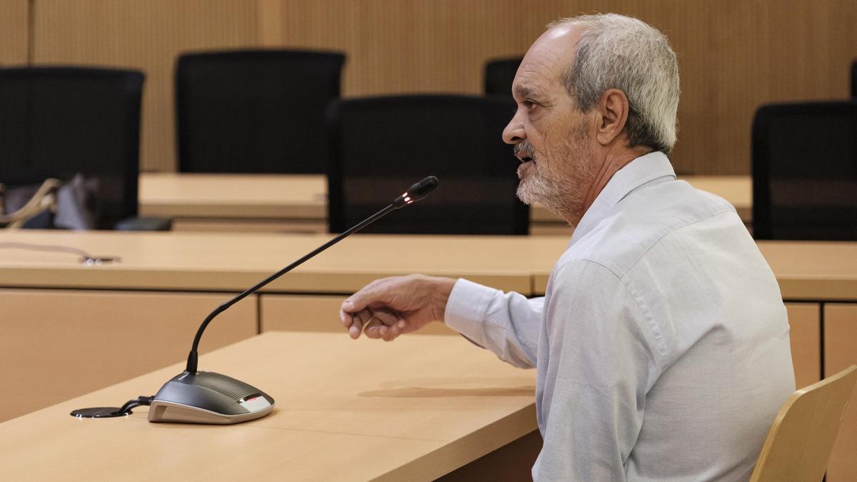 Rafael Arrocha, exfuncionario del Ayuntamiento de Arrecife en el juicio del &#039;caso Jable&#039; en la Audiencia Provincial de Las Palmas