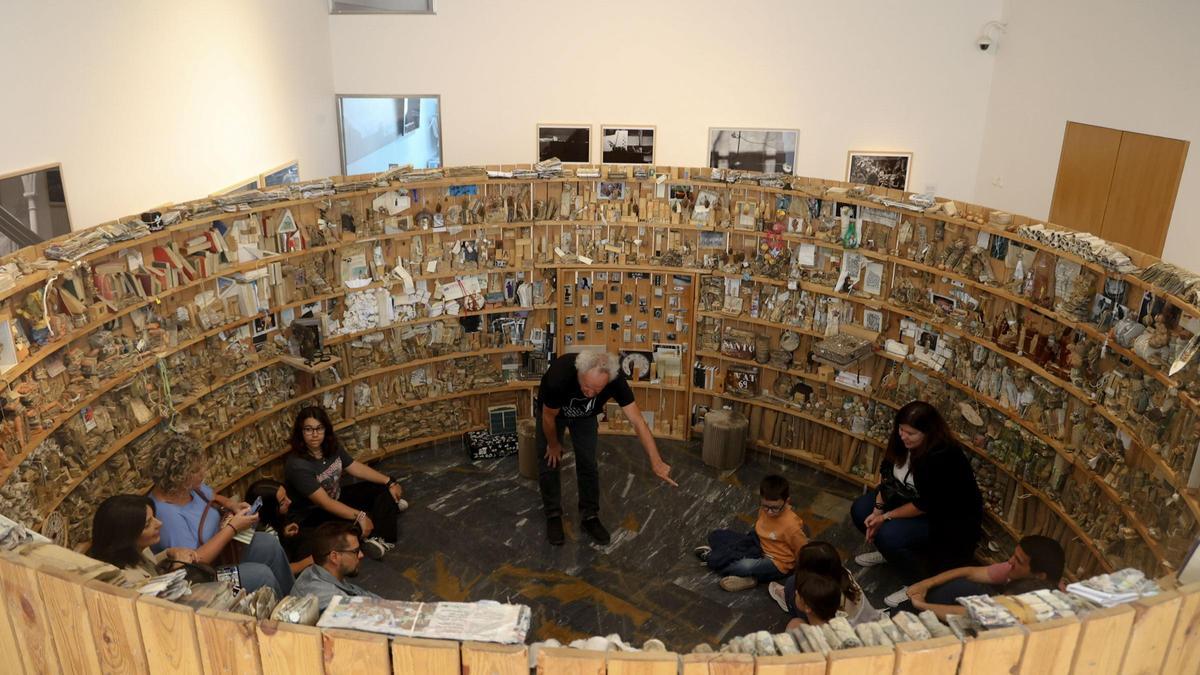 La Biblioteca de Cuerdas y Nudos, instalación del festival Mucho Más Mayo