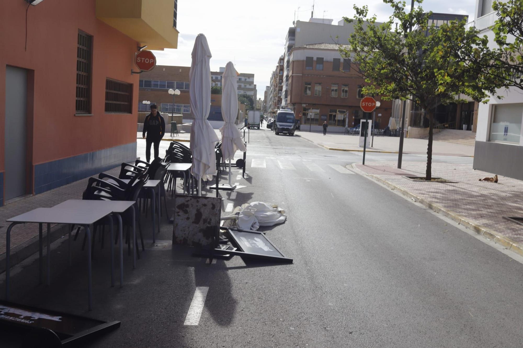 El viento sopla fuerte en Almussafes