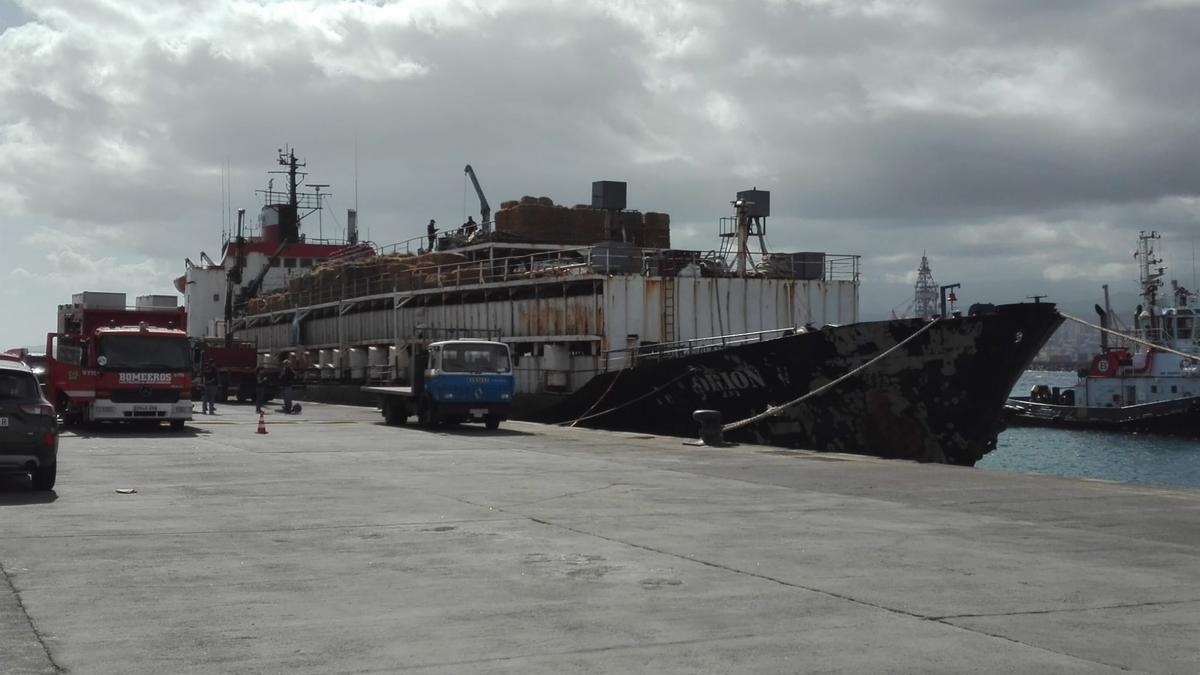 Buque 'Orión 5' en el Puerto de Las Palmas.