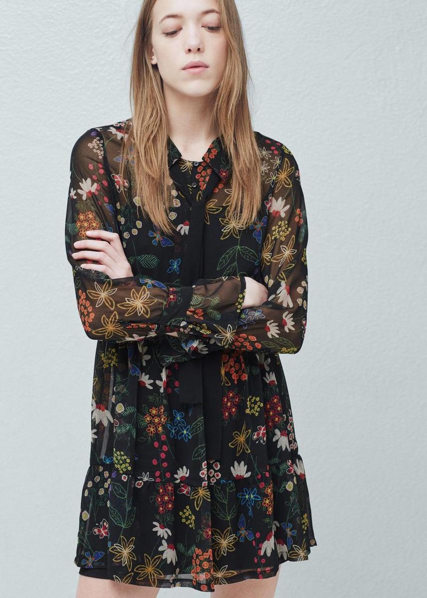 Vestido con estampado floral de Mango (19,99€)