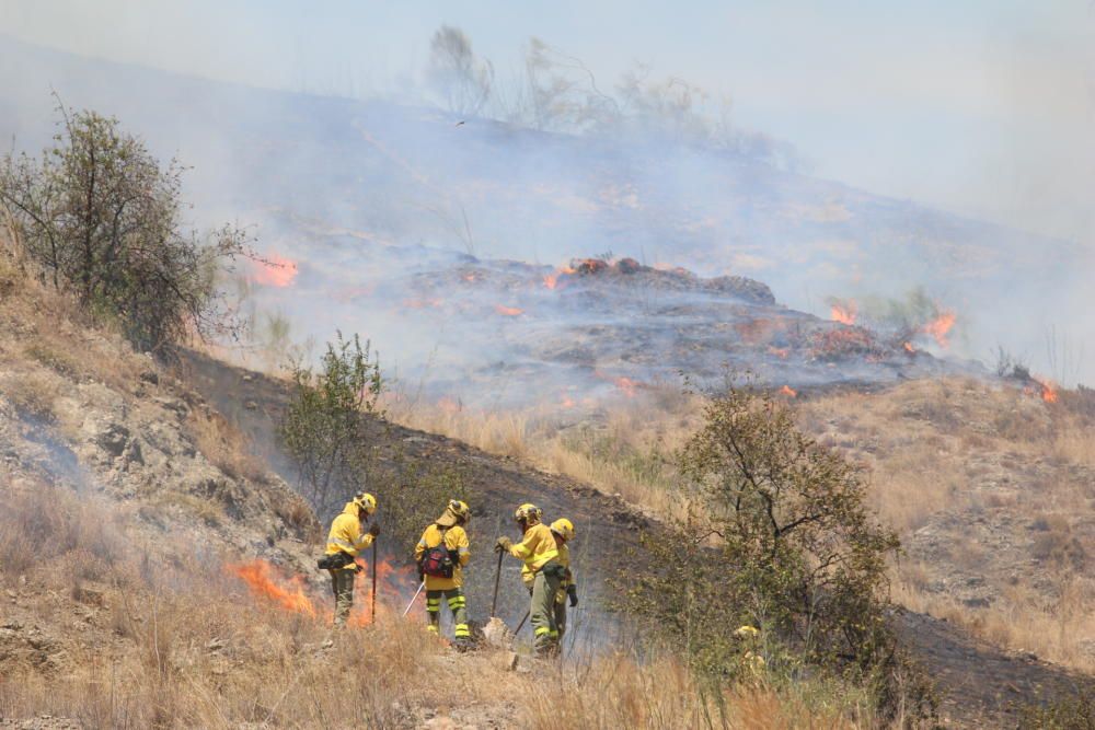 Se declara un incendio en Los Asperones