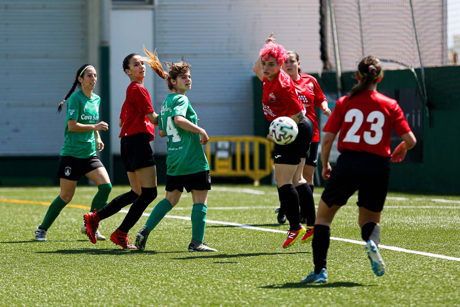 El Sant Jordi femenino vuelve a la competición tras casi cinco meses