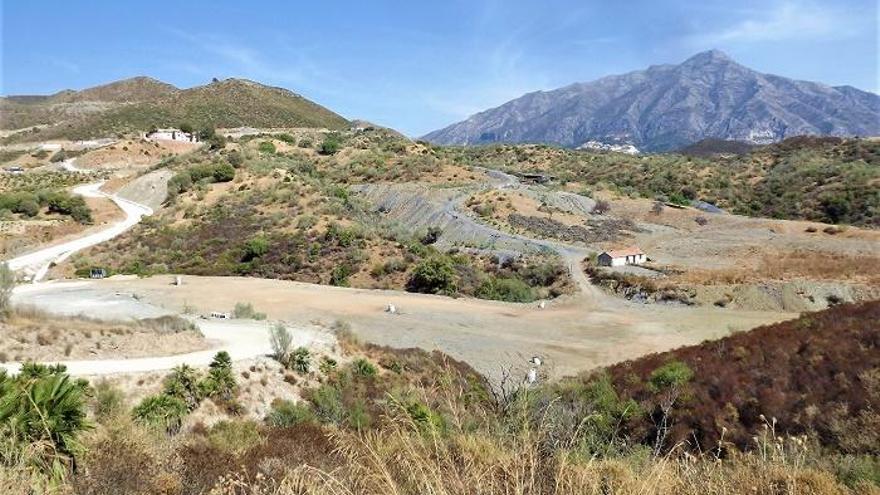 Imagen de la obras en el entorno del arroyo de Benabolá.