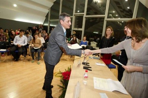 Premios a los alumnos más brillantes de Bachillerato y Formación Profesional