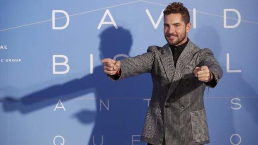 David Bisbal ya afina para su concierto en Vigo