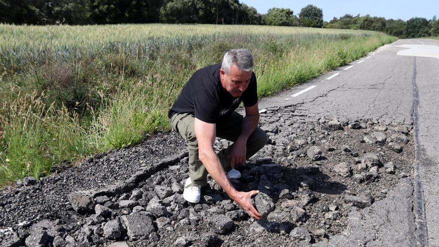 Pinós i Torà reclamen una actuació "urgent" a la carretera d'Ardèvol: "És un perill, hem d'envair el carril contrari"