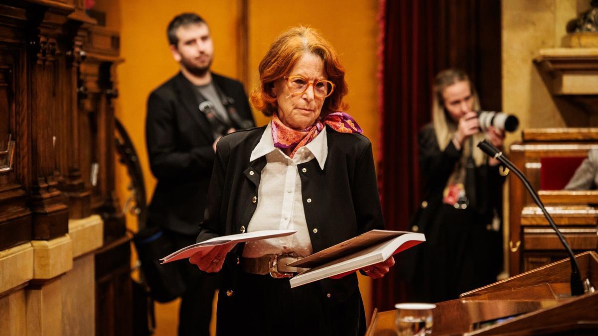 La Síndica de Greuges, Esther Giménez-Salinas, este martes en el Parlament