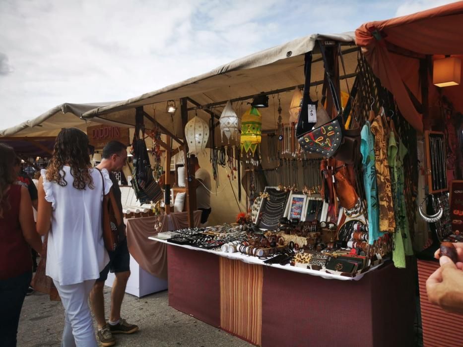 Mercadillo medieval del 9 d'Octubre